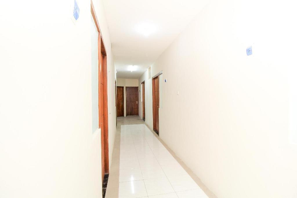 Super Oyo 168 K-15 Residence Surabaya Ngoại thất bức ảnh